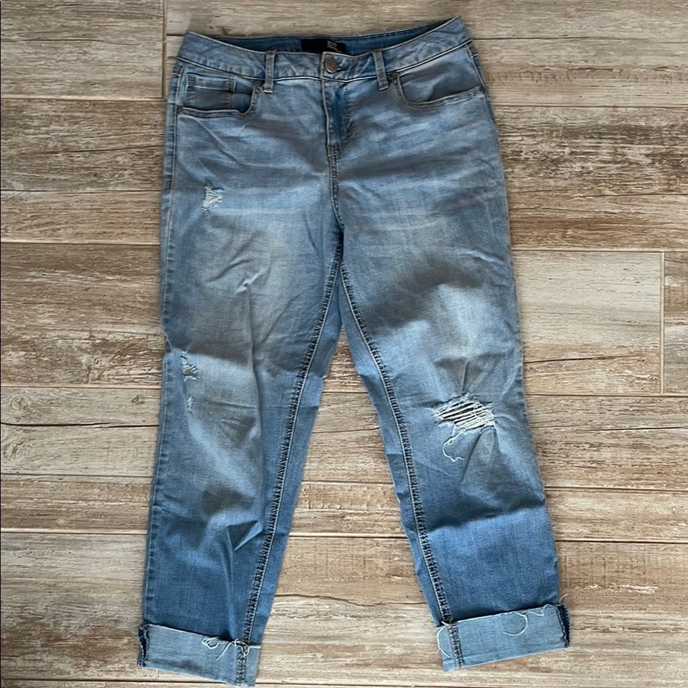 1823 Denim Women's Blue Distressed Jeans